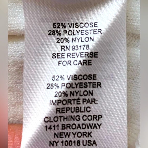 TAHARI Off-white Sweater w/ Ascend Stitching - Picture 9 of 12